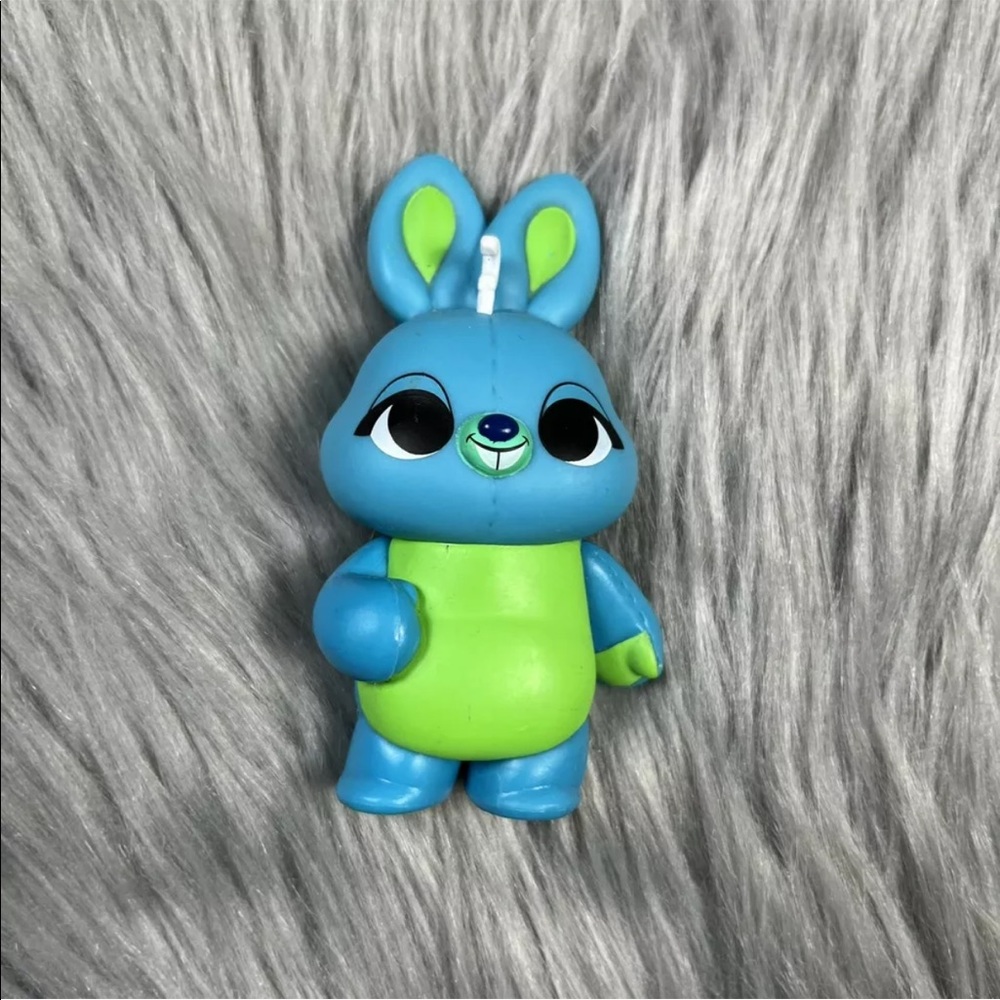 Funko Mystery Minis Toy Story 4 Disney Bunny Figurine 1/24